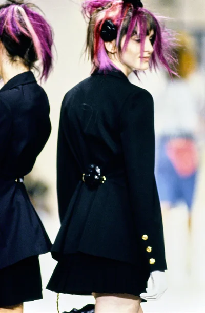 Look 27